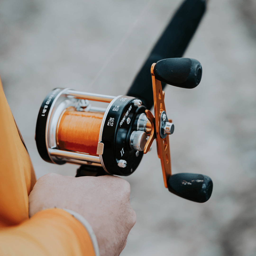 Catfish Pro Round Baitcaster Reel Brass Gears Aluminum 5.3:1 17lbs of Drag